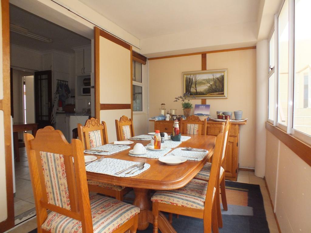 Napthali Lodge 西蒙镇 外观 照片
